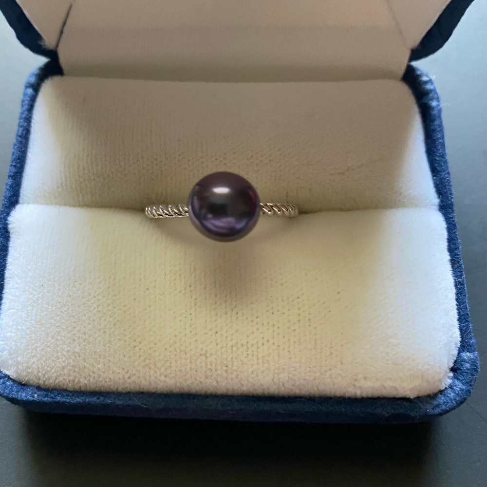 Tahitian Pearl and Silver (925 stamp) Ring, Size 7